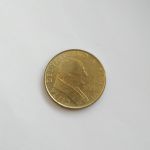 Монета Ватикан 200 лир 2001