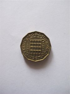 Монета Великобритания 3 пенса 1967  ЕЛИЗАВЕТА II
