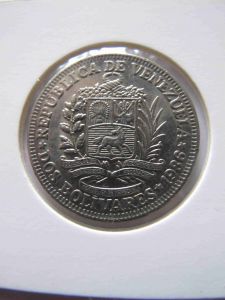 Монета Венесуэла 2 боливар 1986
